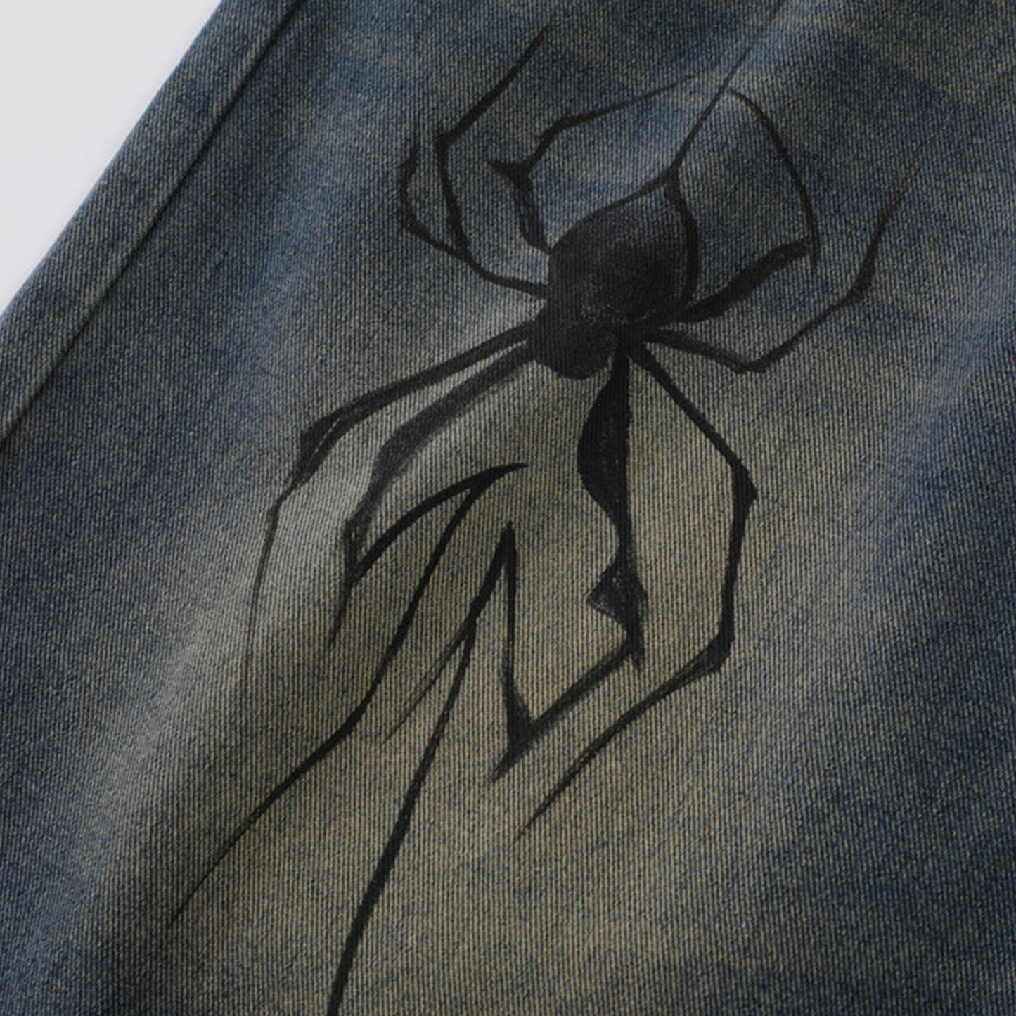 Hirei Spider Shorts
