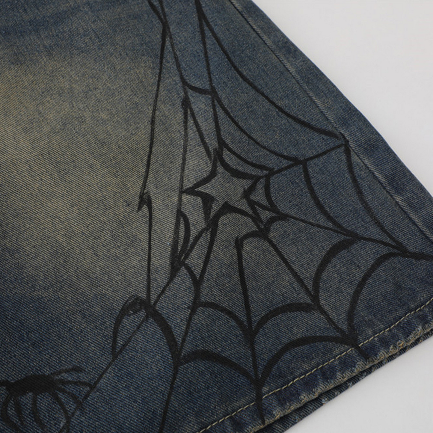Hirei Spider Shorts